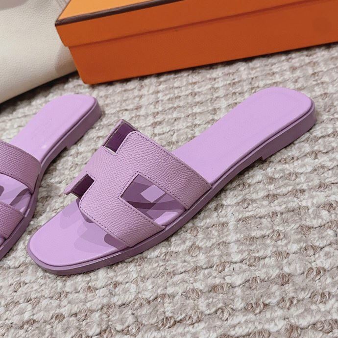 Hermes Slippers